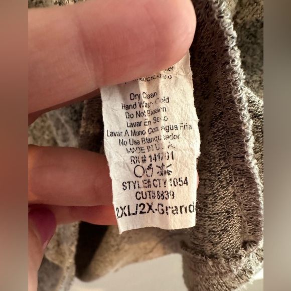 1.4.3 Story by Line Up Gray 2X top - Picture 6 of 6